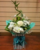 Turquoise and white floralbox
